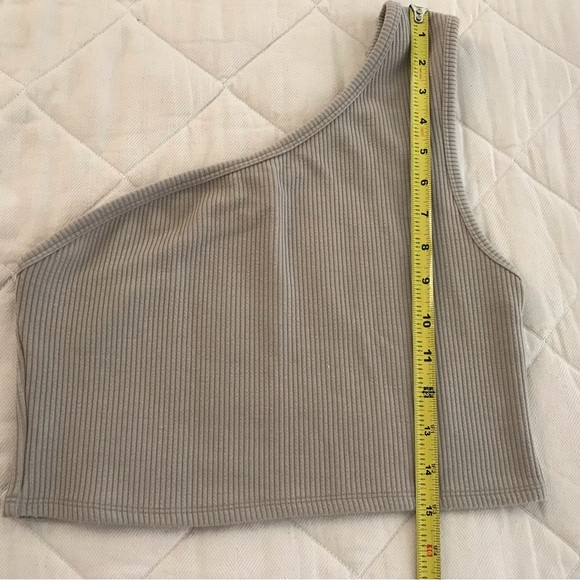 Reformation Knit Set - Picture 11 of 16